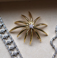 Suna 18K Yellow Gold & Platinum Diamond Beveled Pin P7433T - THE SOLIST