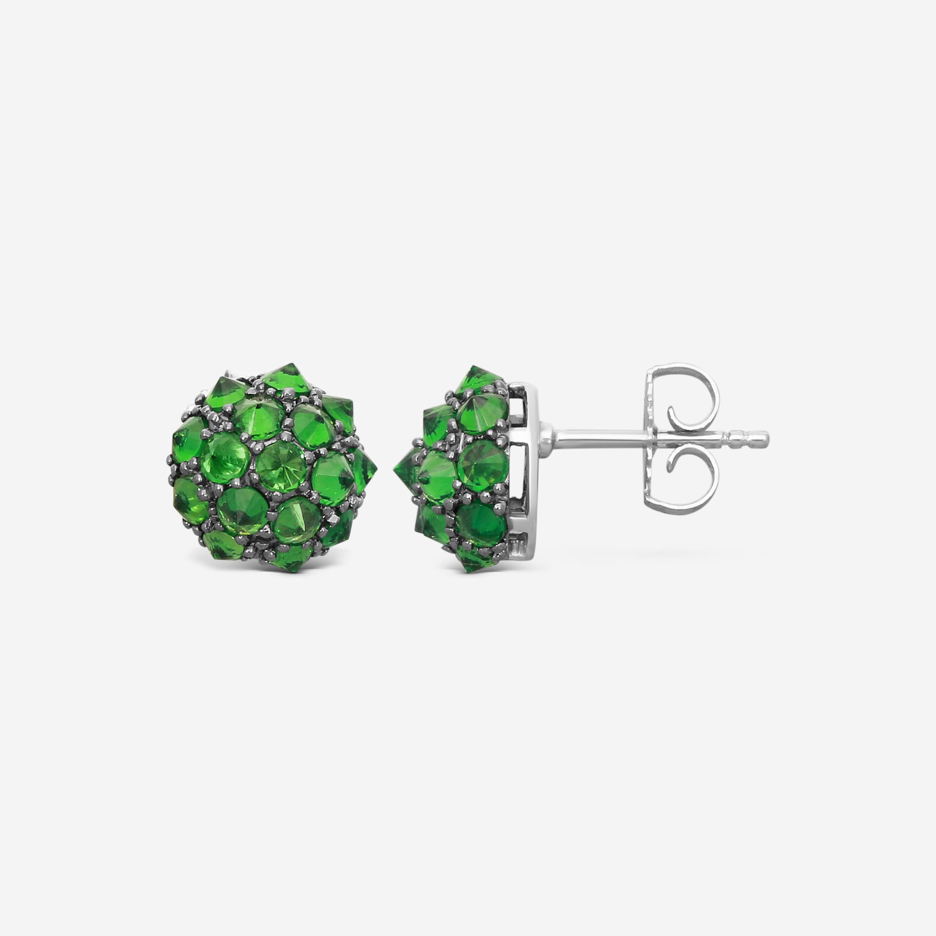Goshwara G-One 18K White Gold Tsavorite Studs Earrings JE0609-TSAVW