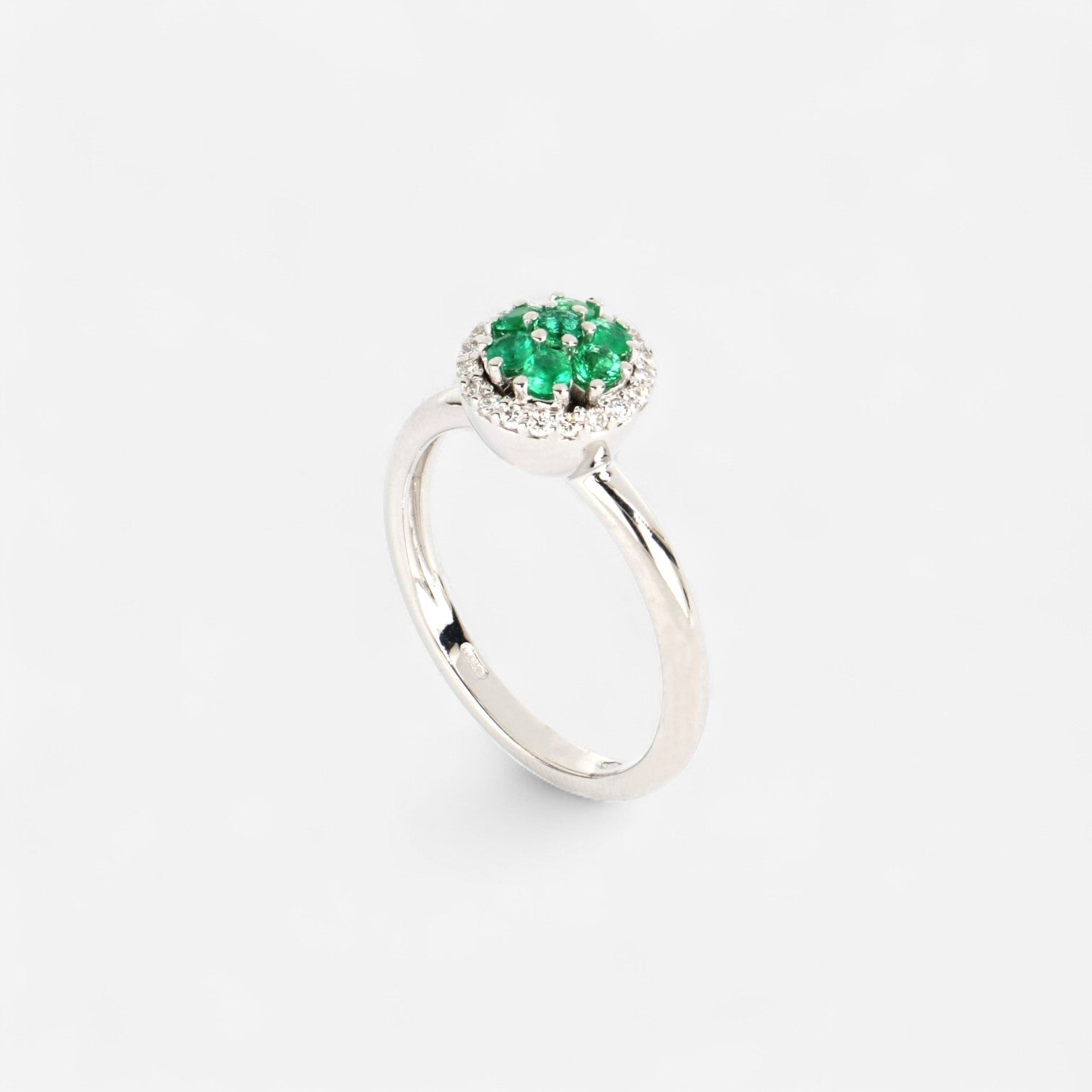 Tavanti Classici 18K White Gold Diamond & Emerald Ring Sz. 8 JF-20-0179F-145