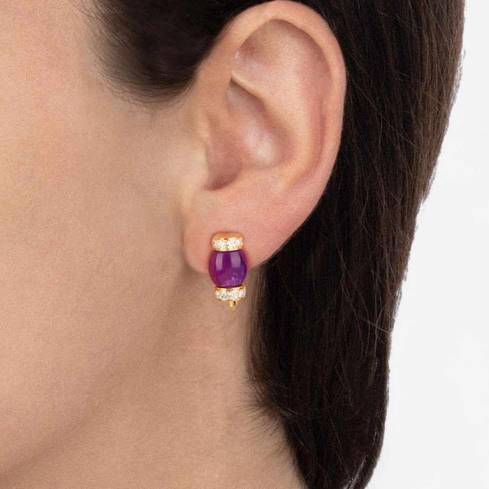 TAVANTI - 18KT Yellow Gold, Brill, Pink Jade Earring ( Diamonds 0.60ctw G Si, Pink Jade)-JF-75-1195 PJ Y - 50

Earrings are 18mm x 6mm. - THE SOLIST