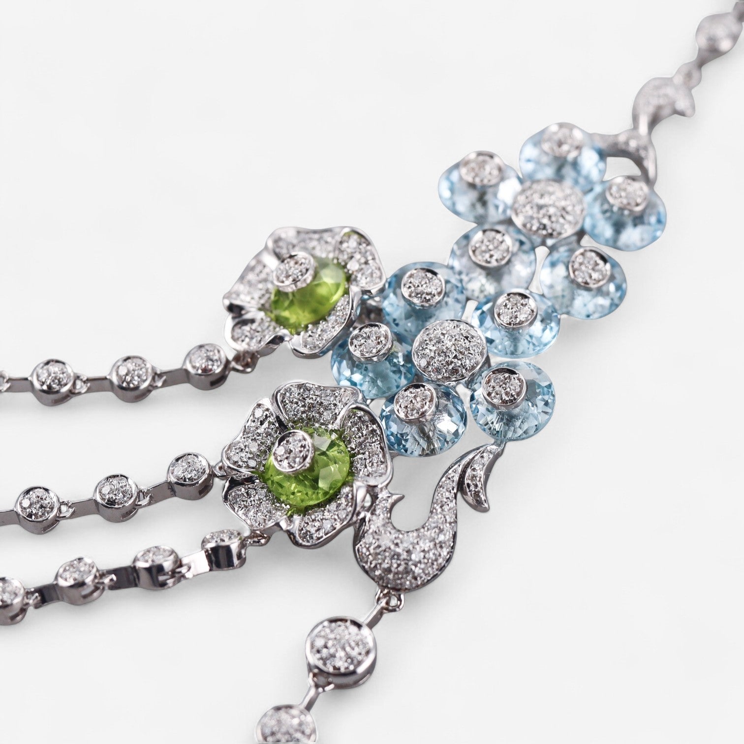 Tavanti 18K White Gold Diamond, Blue Topaz & Peridot Necklace JF-82-1157F-102