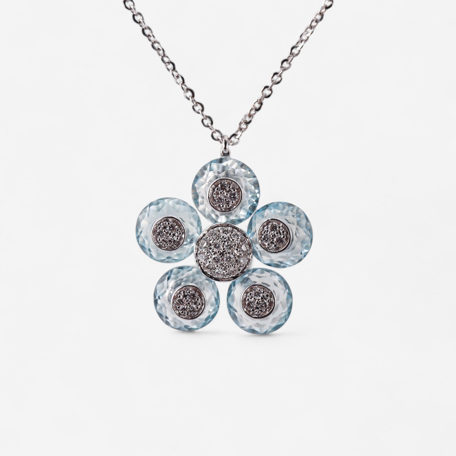 Tavanti 18K White Gold Diamond & Blue Topaz Pendant Necklace JF-82-2090-W-99