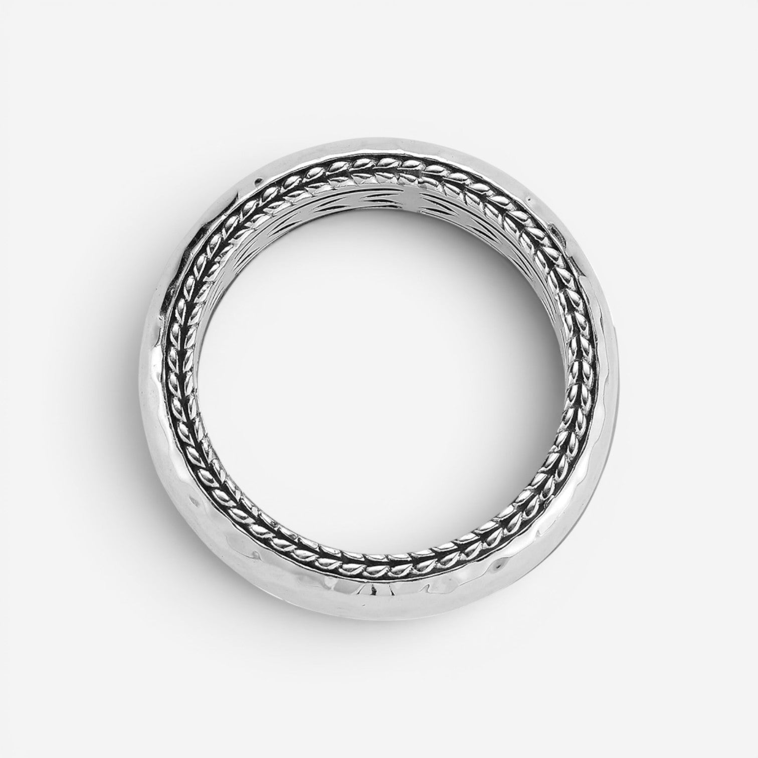 JAI Sterling Silver Hammered Men's Band Ring JJH3039MR