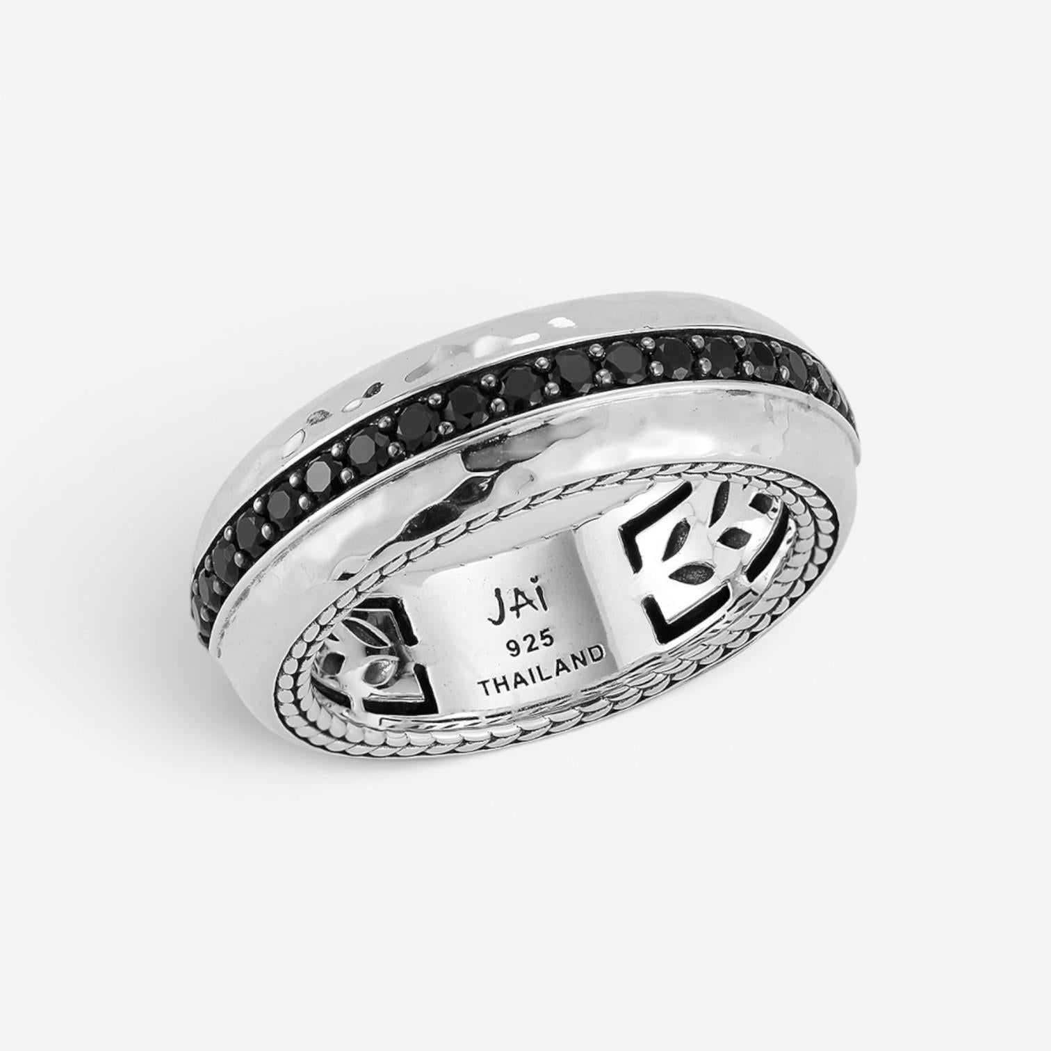 JAI Sterling Silver Black Spinel Hammered Men's Band Ring JJH3053MR-BS