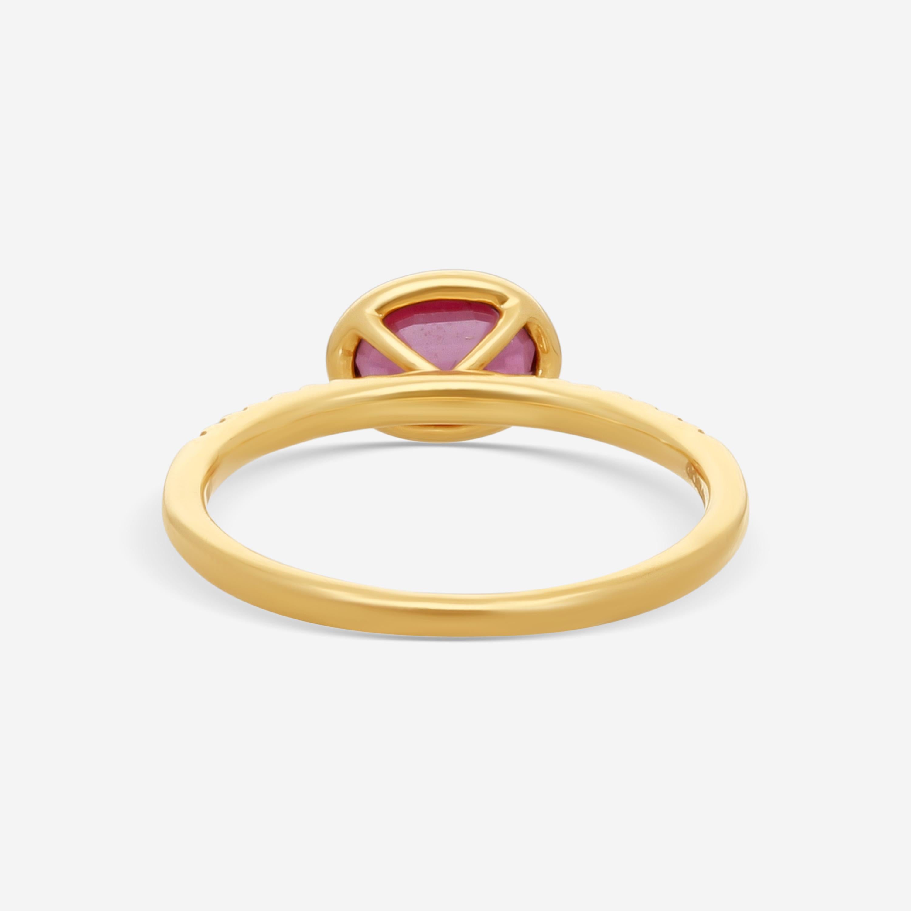 Goshwara 18K Yellow Gold Diamond and Oval Garnet Ring Sz. 6.75 JR0069-GA-D-Y