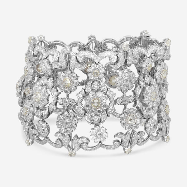 Diana M. Jewels 18K White Gold Diamond Flower Bracelet LB597-15