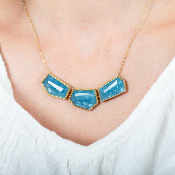 Amáli One of a Kind 18K Yellow Gold Aquamarine Necklace N-3050-AQ