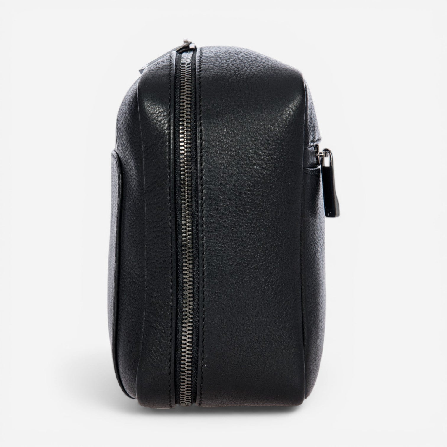 Porsche Design by Bric's Roadster L Black Leather Washbag OLE01011.001 - THE SOLIST