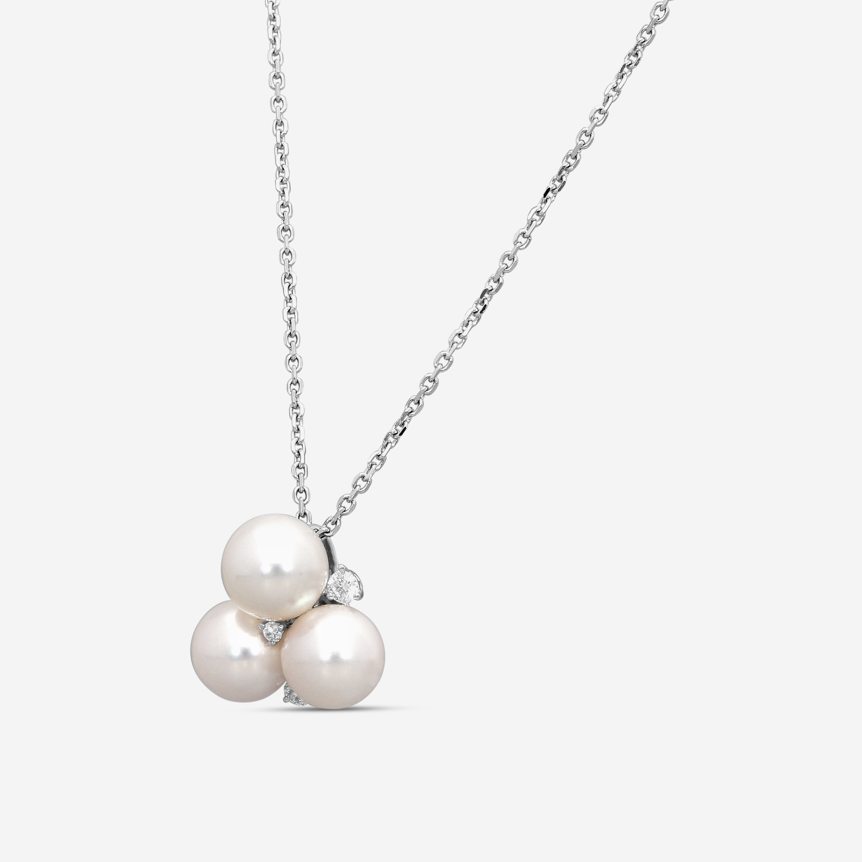 Assael 18K White Gold Akoya Cultured Pearl & Diamond Pendant Necklace P3686