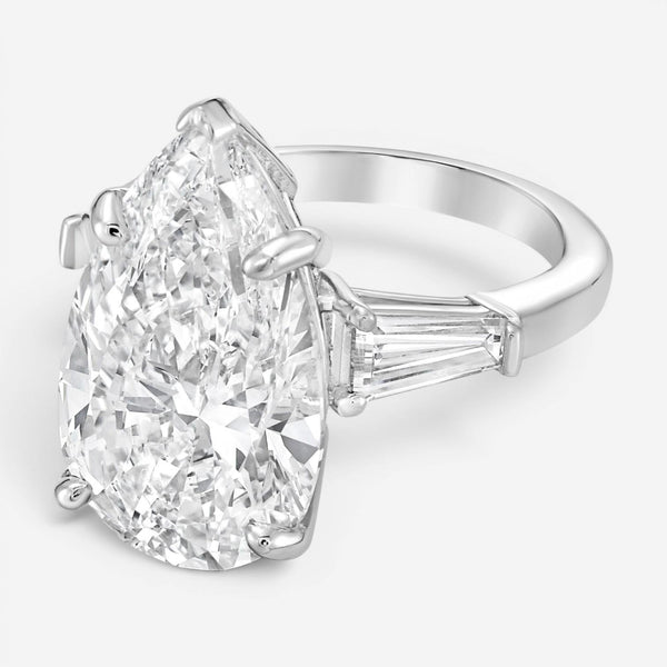 Diana M. Jewels Pear Cut Platinum Diamond Engagement Ring Sz. 6 PS399