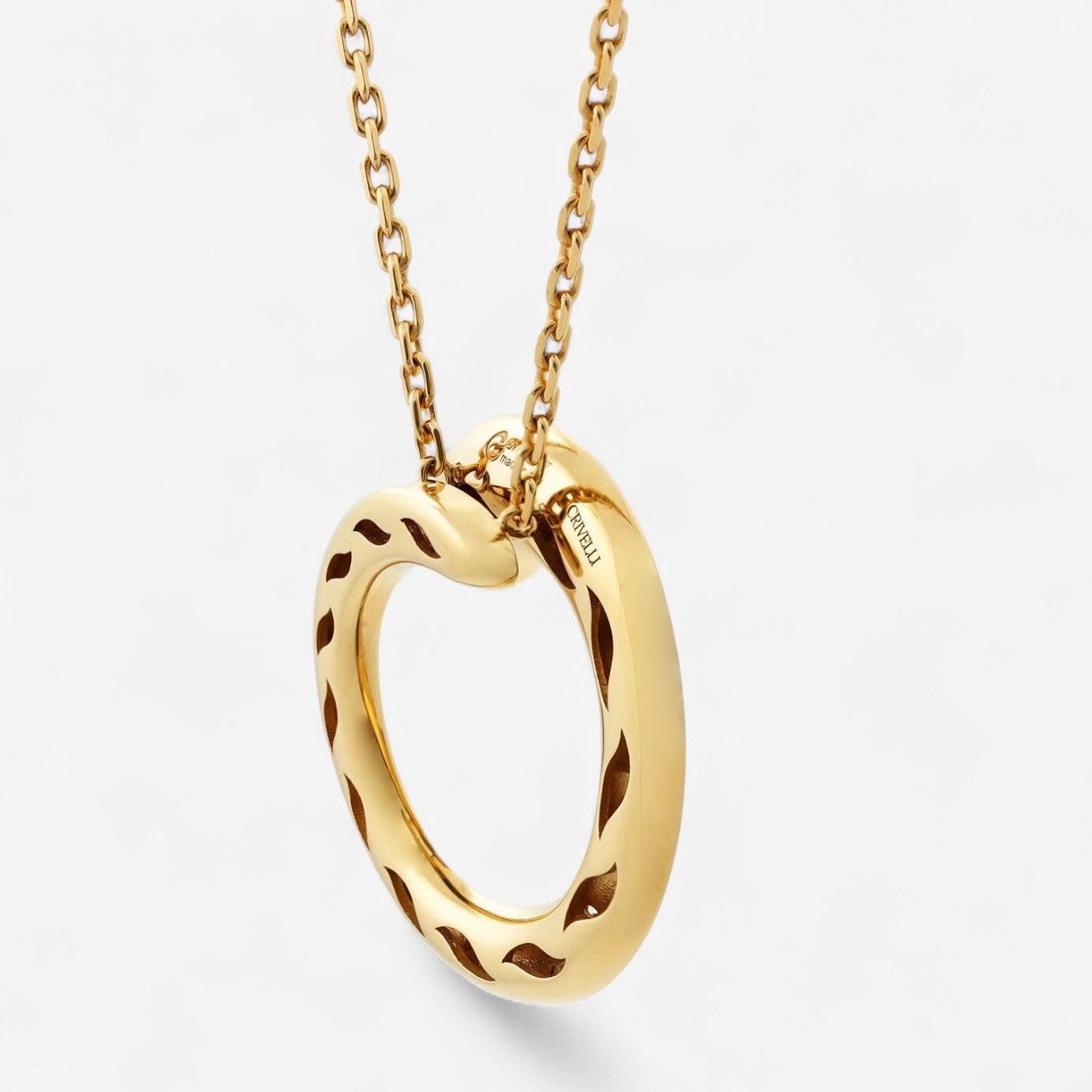 Crivelli 18K Yellow Gold Diamond Circle Pendant Necklace P0008E - THE SOLIST