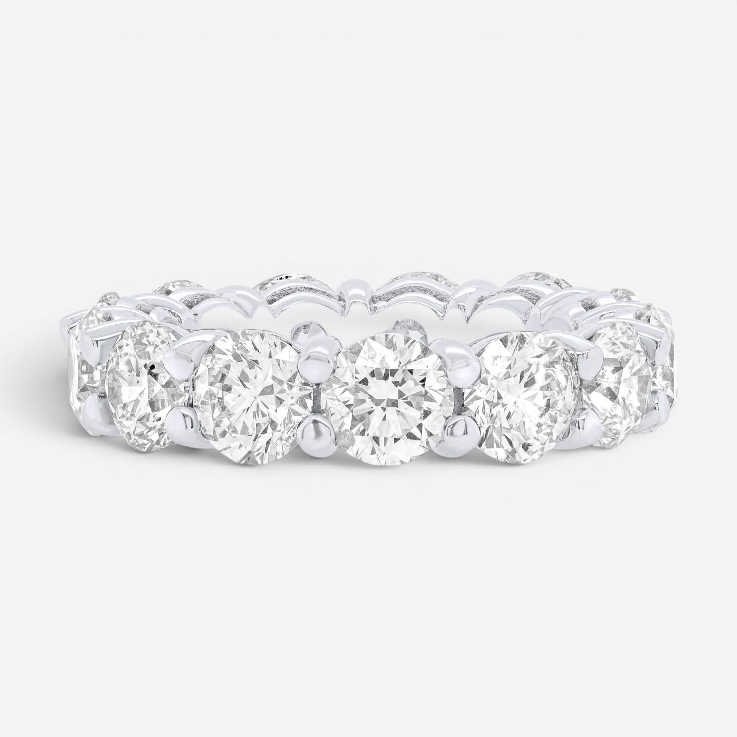 Diana M. Jewels 18K White Gold Diamond Wedding Eternity Band Ring Sz. 6 WB4768