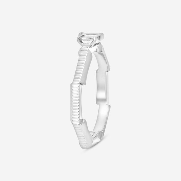 Gucci Link to Love 18K White Gold and Diamond Solitaire Ring YBC662457001013 MSRP $3,150 - THE SOLIST