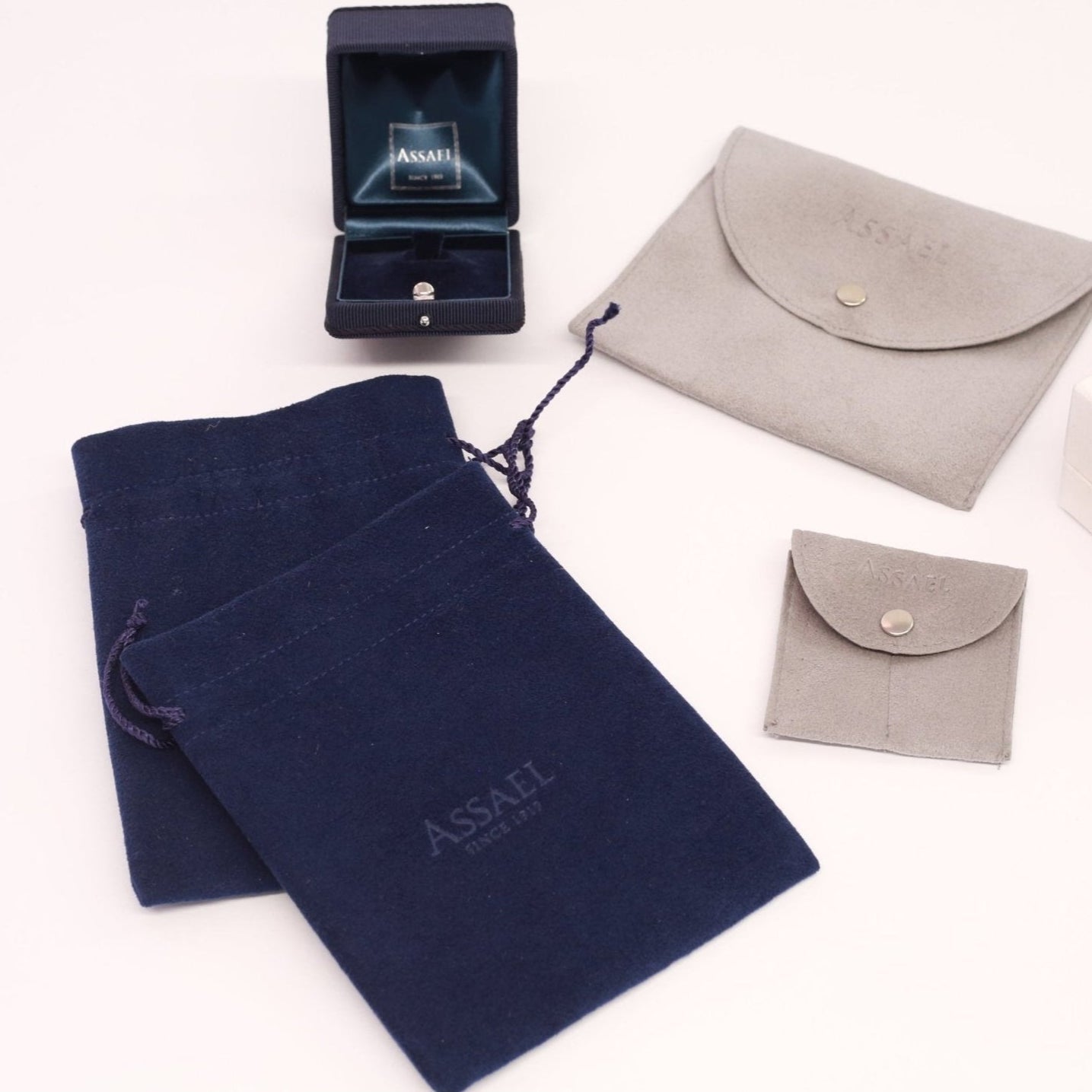 Assael 18K White Gold Diamond & Tahitian Cultured Pearl Drop Earrings E7323 - THE SOLIST