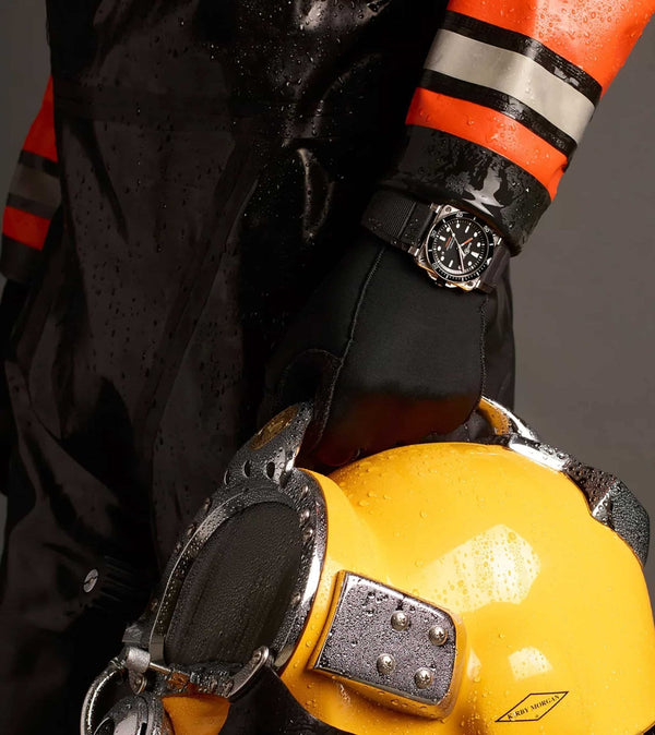 Bell & Ross Br-03 Diver Stainless Steel Automatic Men's Watch BR0392-D-BL-ST/SRB