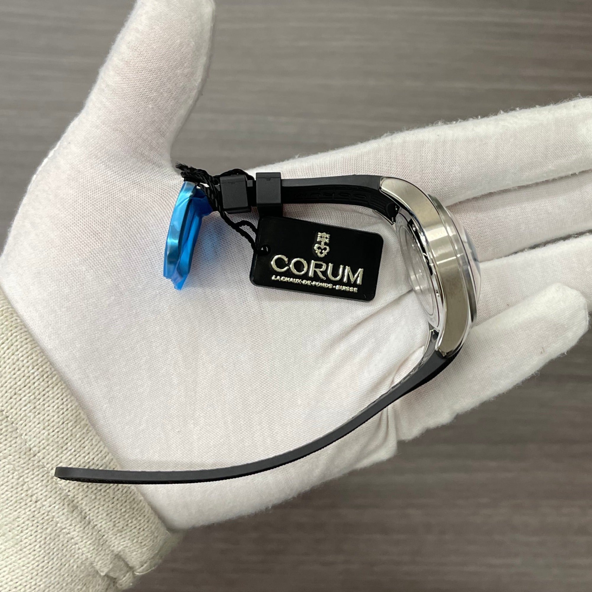 Corum Bubble Stainless Steel 42mm Automatic Unisex Watch  L295/04491 - THE SOLIST - Corum
