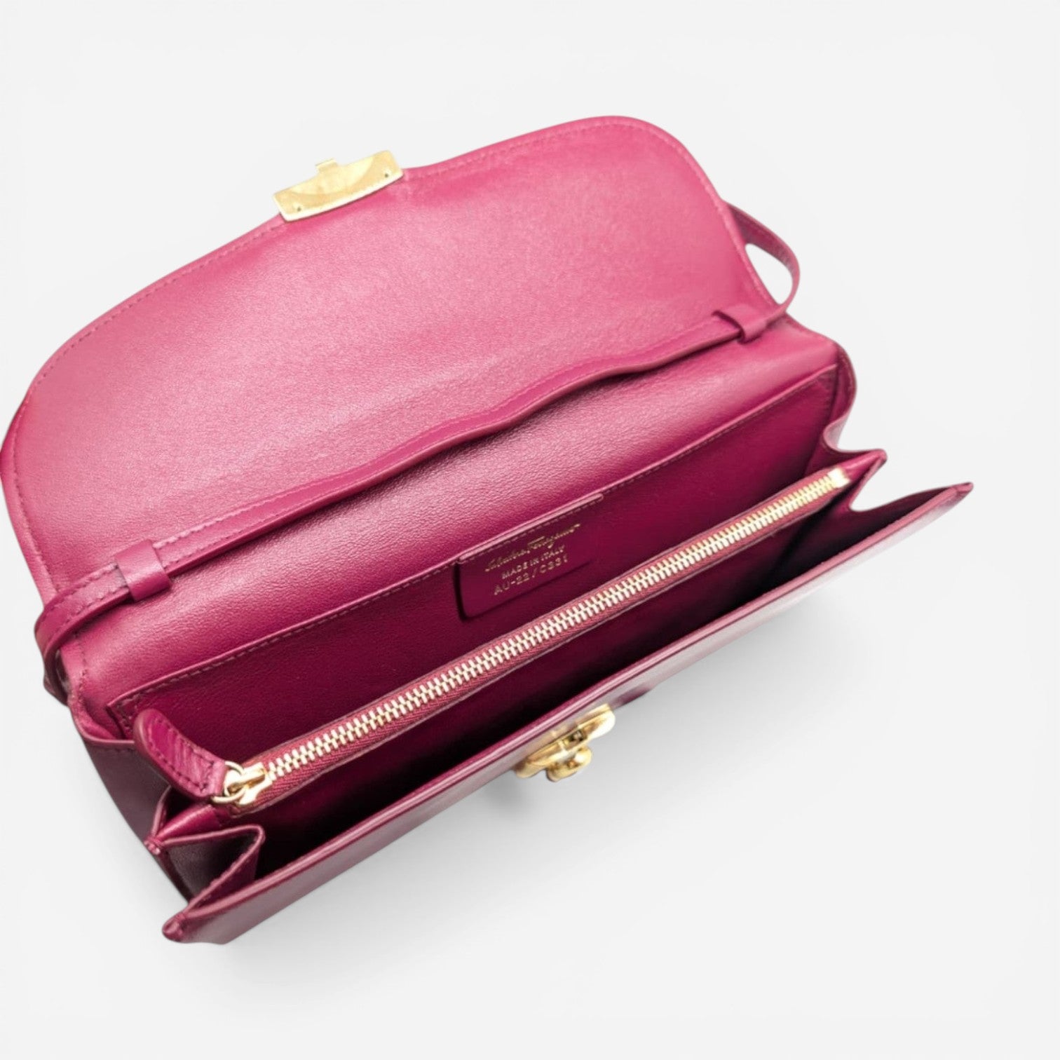 Salvatore Ferragamo Anemone 614935 Magenta Crossbody Bag MSRP $960 - THE SOLIST