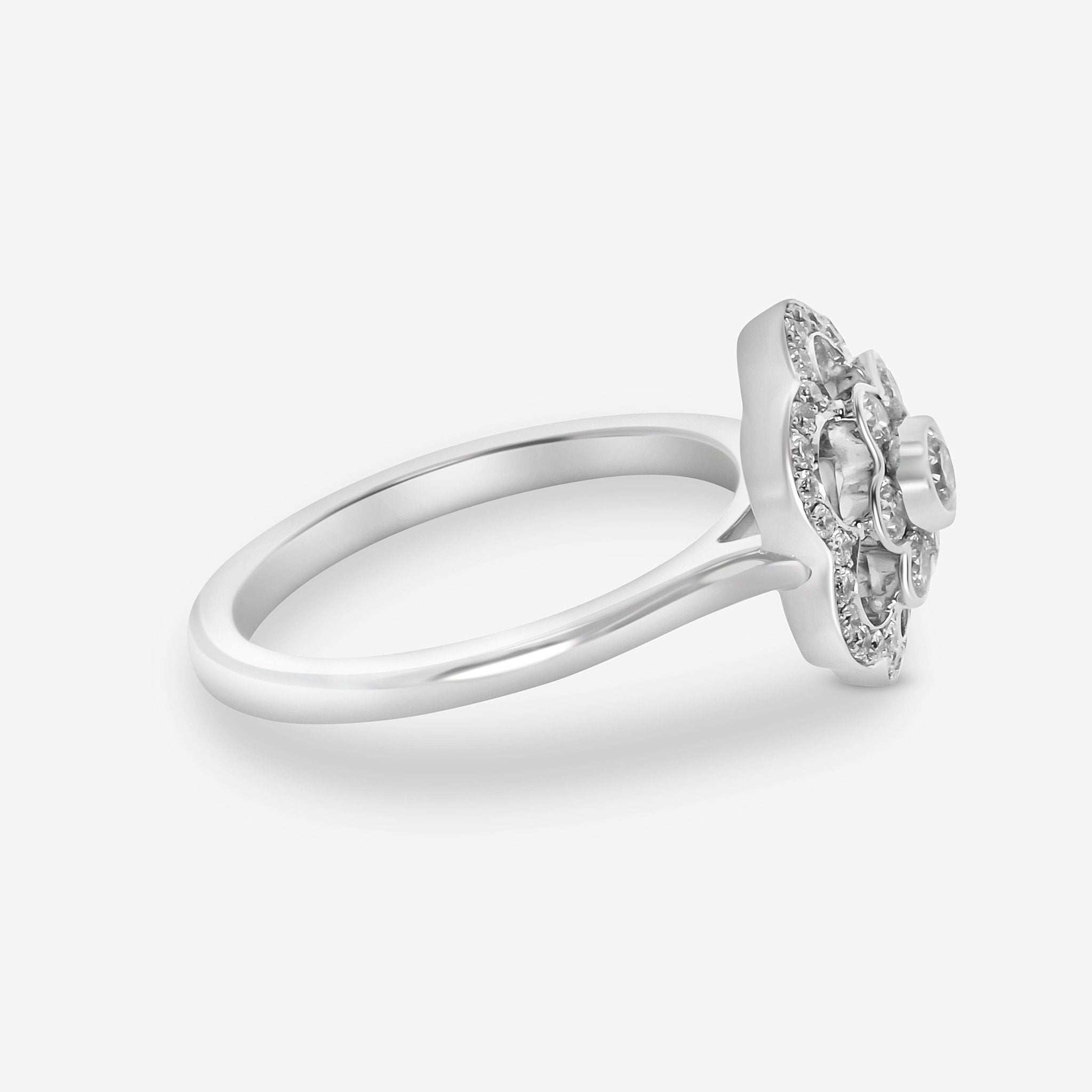 Kwiat 18K White Gold, Diamond Statement Flower Ring R - 17872 - 0 - DIA - 18KW575 - THE SOLIST - Kwiat