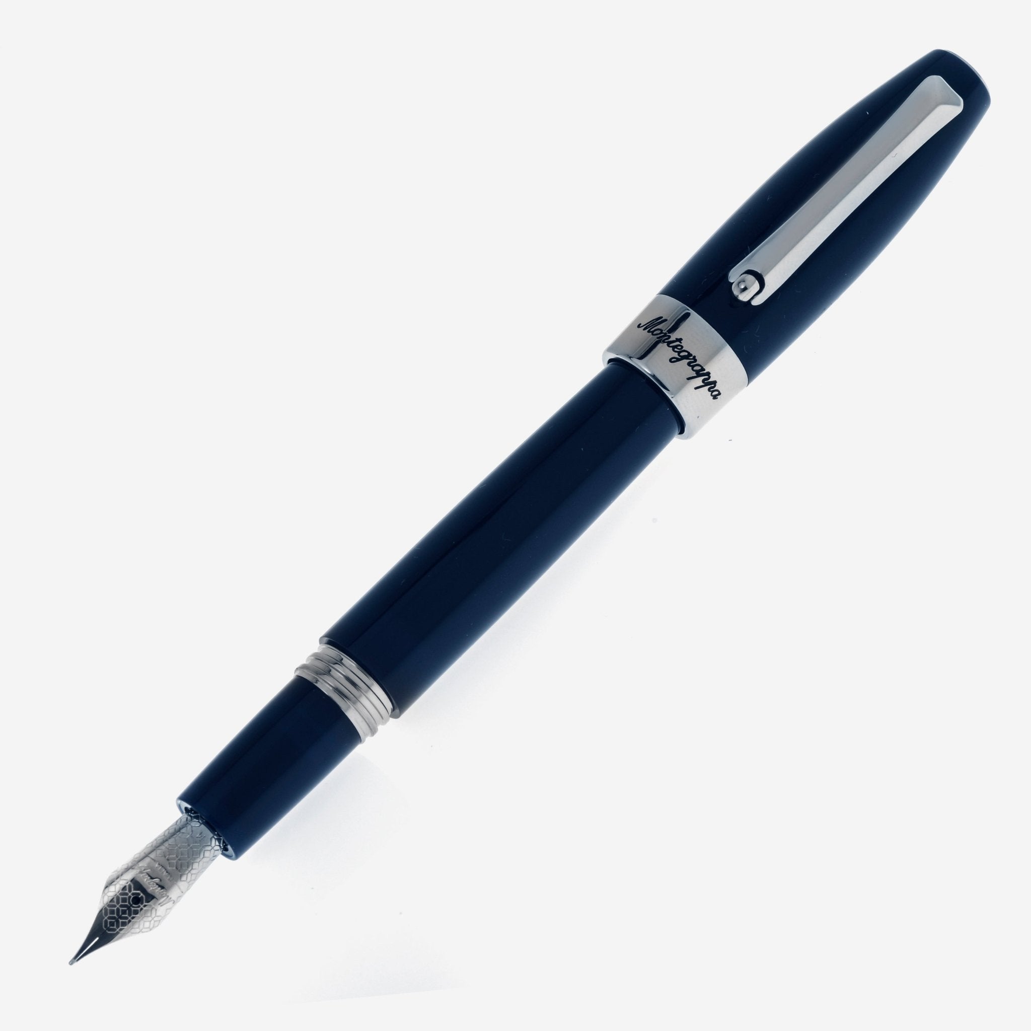 Montegrappa Fortuna Medium Nib Fountain Pen ISFOR3PD