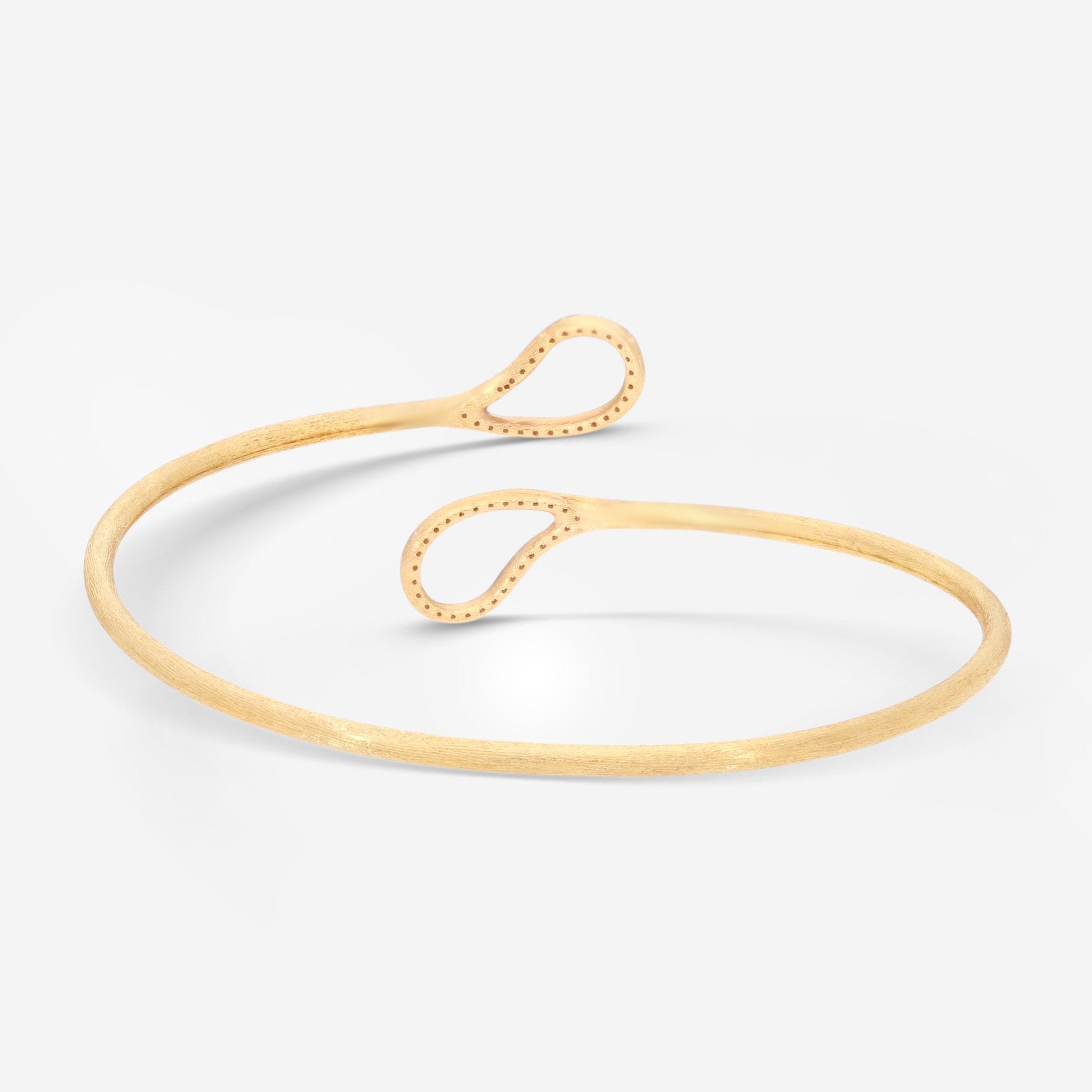 Nanis 18K Yellow Gold Diamond Bangle Bracelet BS18 - 569 - THE SOLIST - Nanis