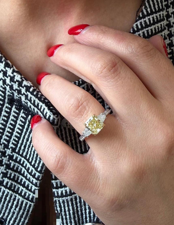 Diana M. Jewels Platinum & 18K Yellow Gold Diamond Engagement Ring Sz. 6 RAD261