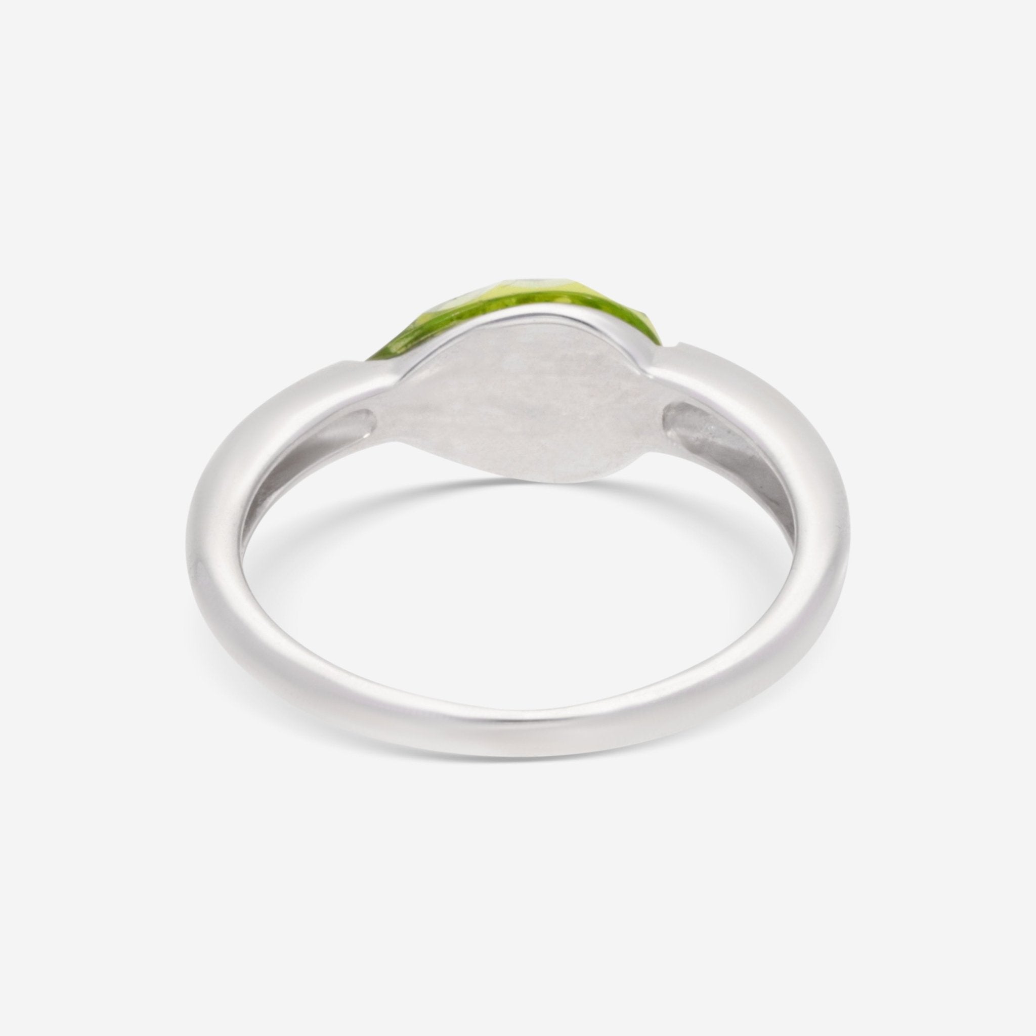 SuperOro Soft 18K White Gold Peridot Statement Ring SOFT/A101 - THE SOLIST - SuperOro