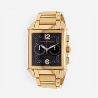 THE SOLIST Girard-Perregaux Vintage 1945 18k yellow gold men's watch with black dial and chronograph.