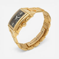 THE SOLIST Girard-Perregaux Vintage 1945 18k yellow gold men's watch with black dial and chronograph.